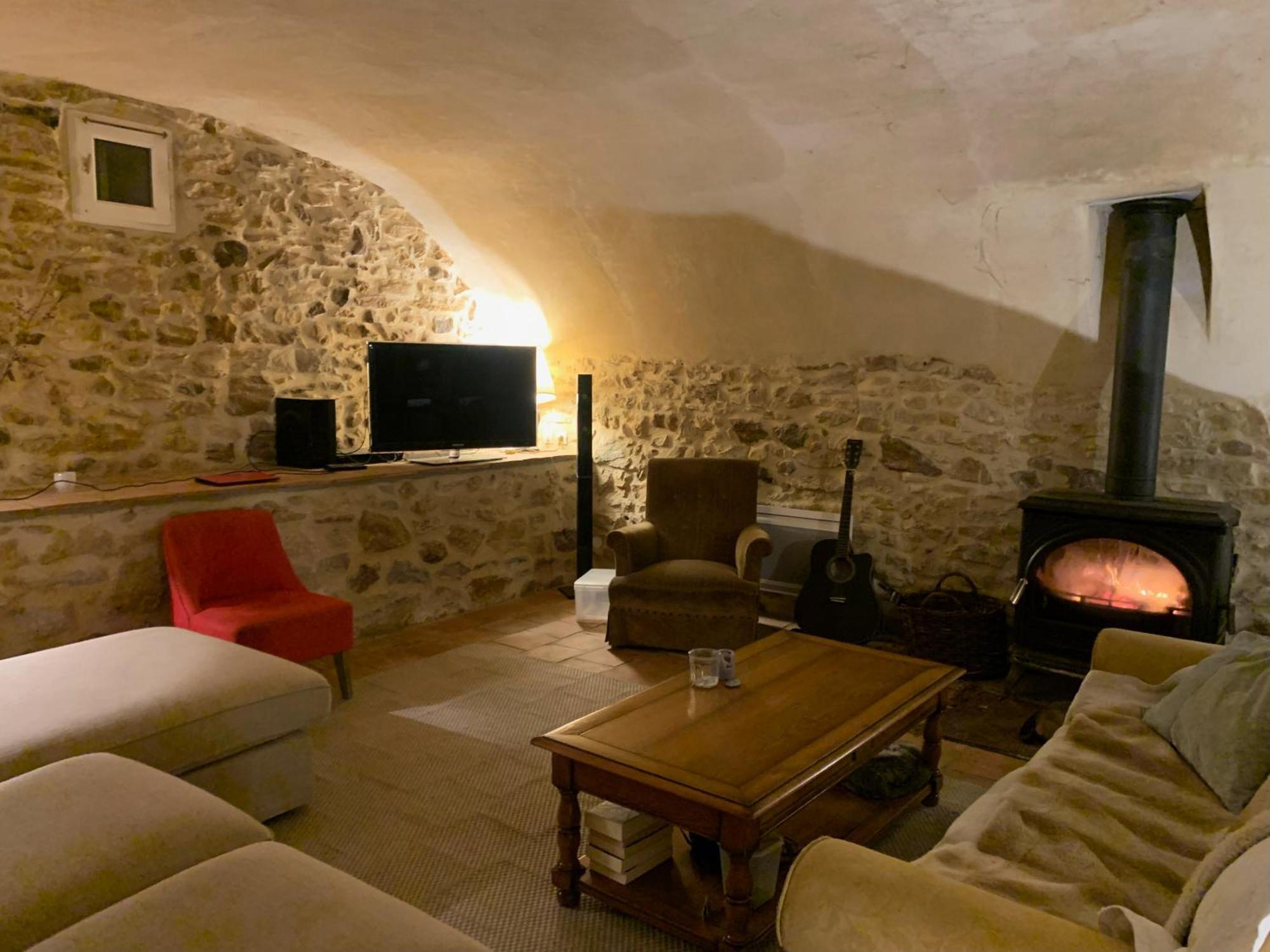 Mas Les Romarins, 10 Min D'Uzes, Piscine Et Grand Jardin Clos, Jeux, Nid De Repos Et Base Pour Activites Dans Le Gard (Adults Only) Eksteriør billede